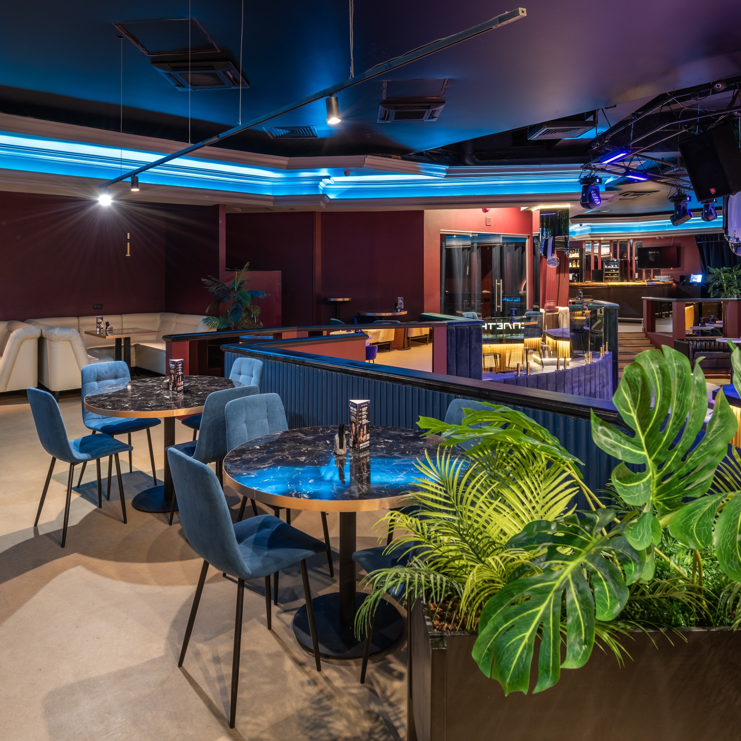 Сплетни Бар на Красном проспекте