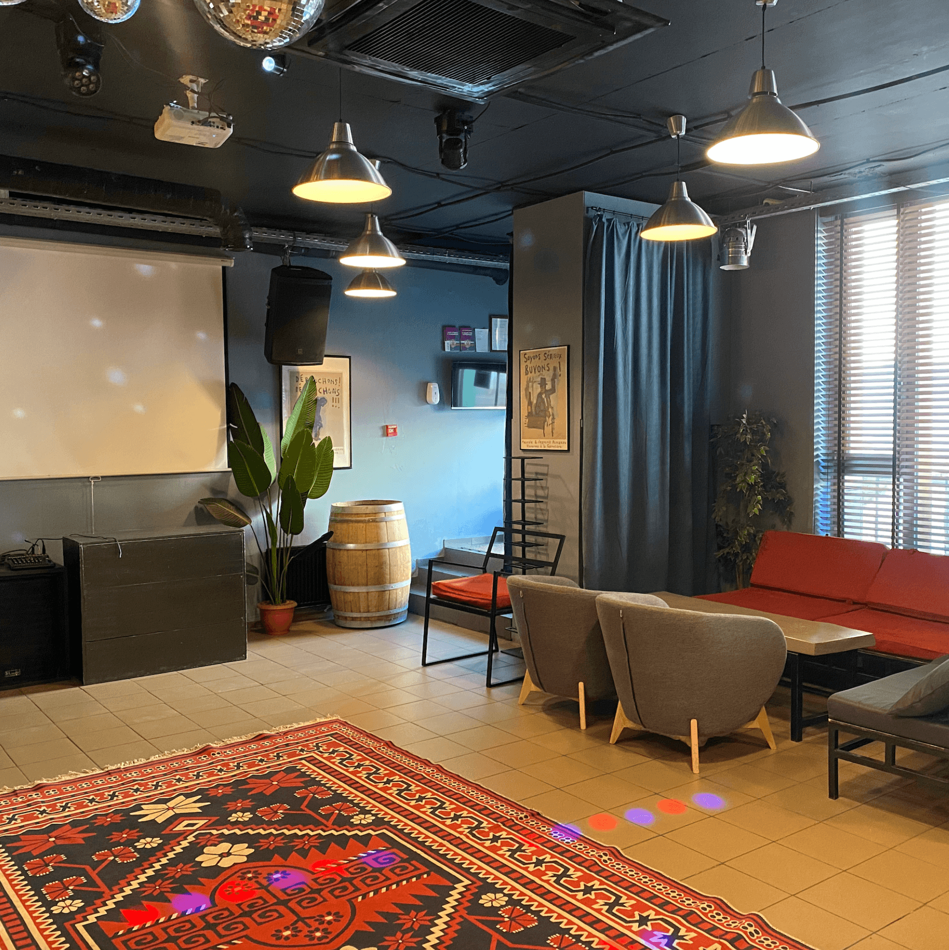 Лофты Workshop Loft на Наставническом переулке