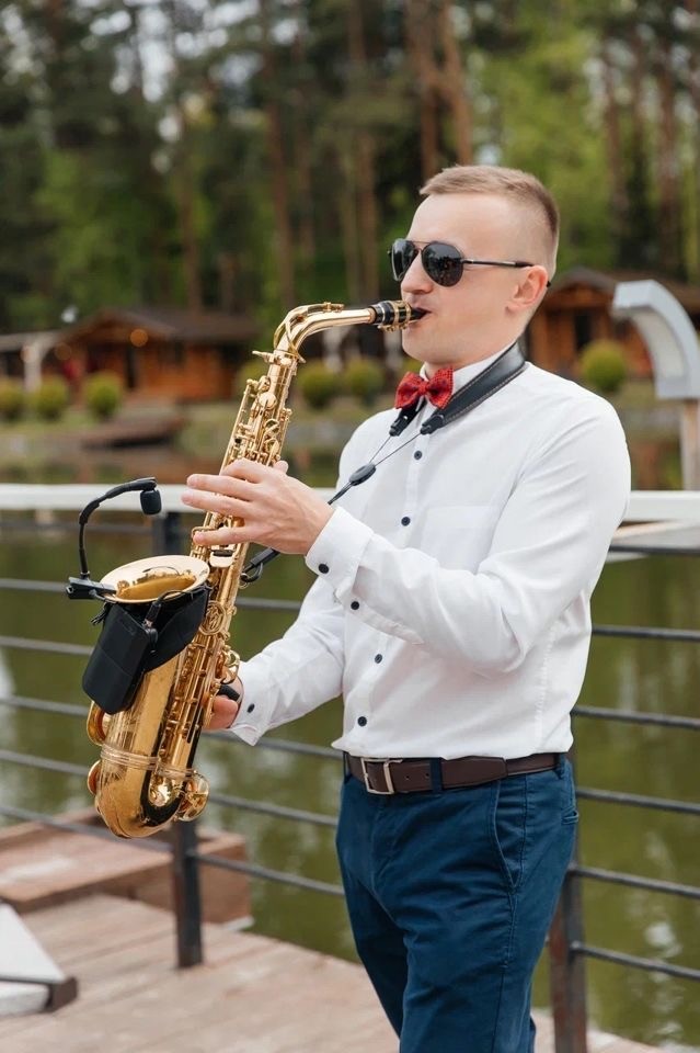Саксофонист Богдан Краевский
