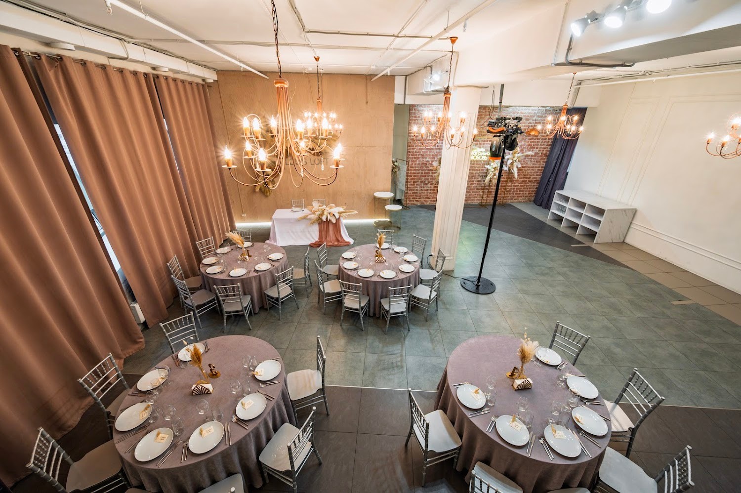 LOUIS Loft
