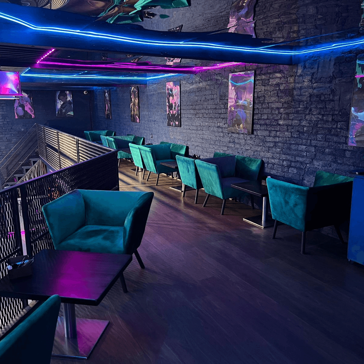 Клуб BarFly